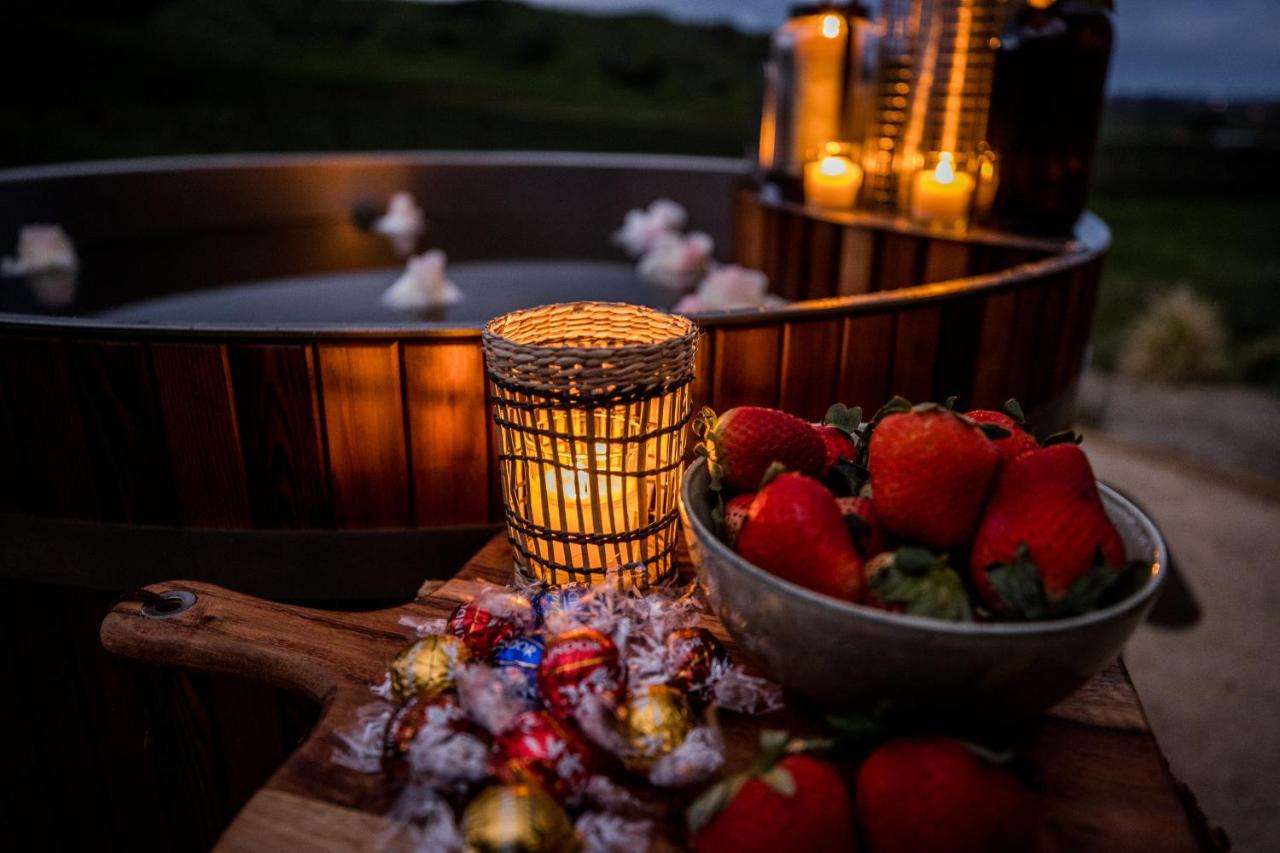Orchard Valley Glamping أوتوروهانغا المظهر الخارجي الصورة